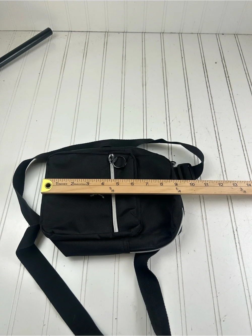 Puma Festival Crossbody Bag White Logo Plaque Adjustable Strap Unisex Vintage